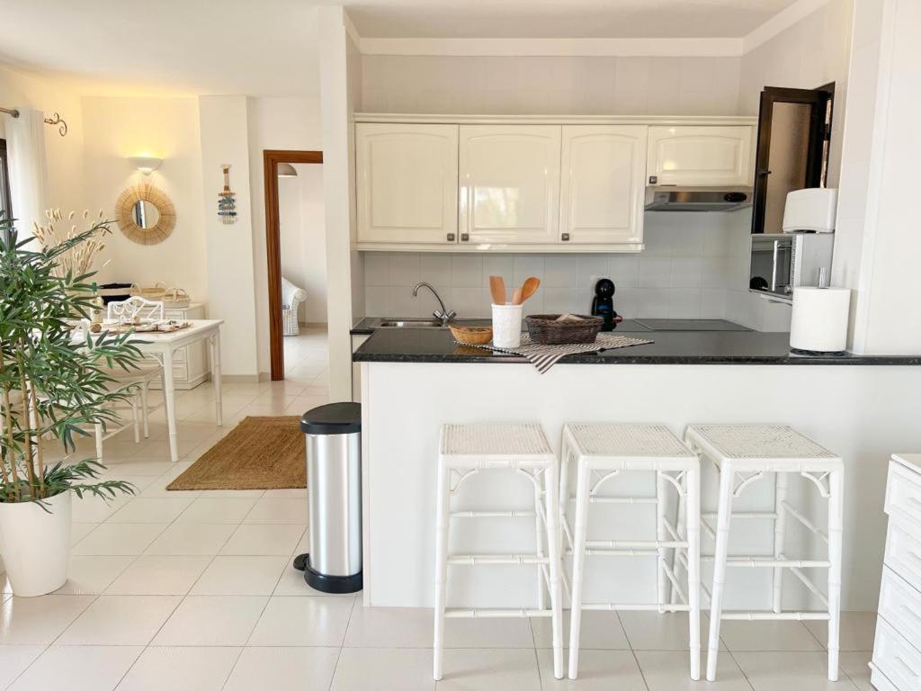Paradise Seaview Apartment Адехе Экстерьер фото